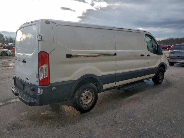 Ford Transit T-150 Image 3