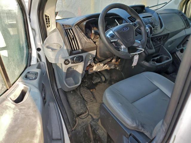 Ford Transit T-150 Image 5