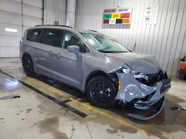 Chrysler Pacifica Touring L Image 13