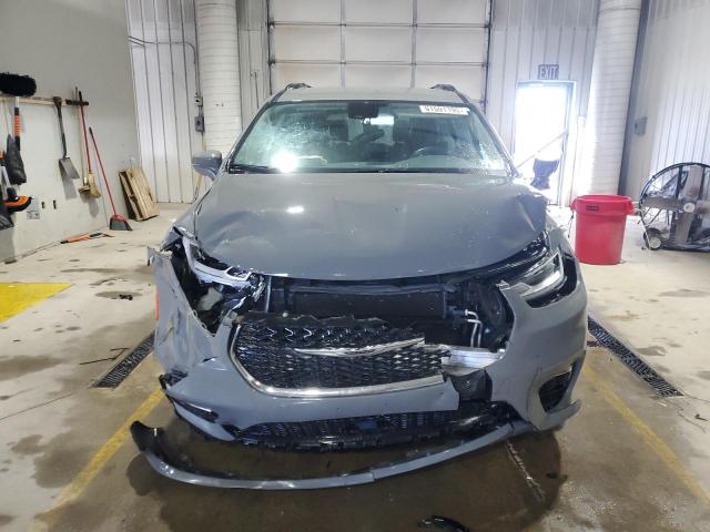 Chrysler Pacifica Touring L Image 8