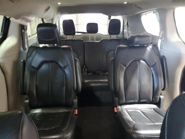 Chrysler Pacifica Touring L Image 6