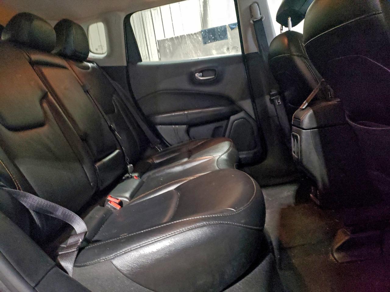 Jeep Compass Limited Image 7