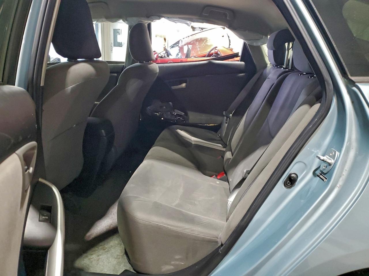 Toyota Prius Image 8