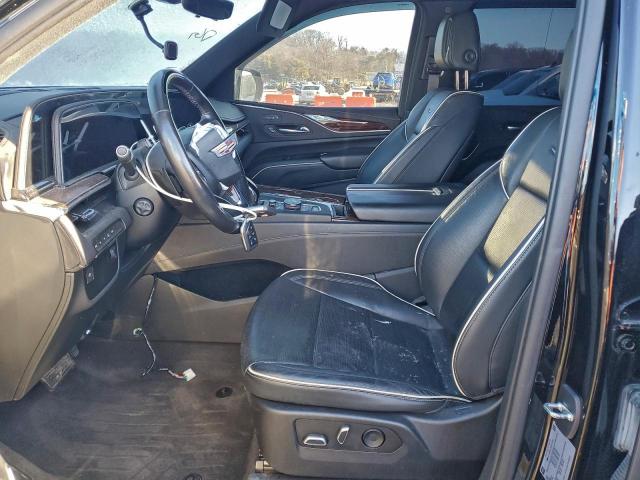 Cadillac Escalade Premium Luxury Image 9