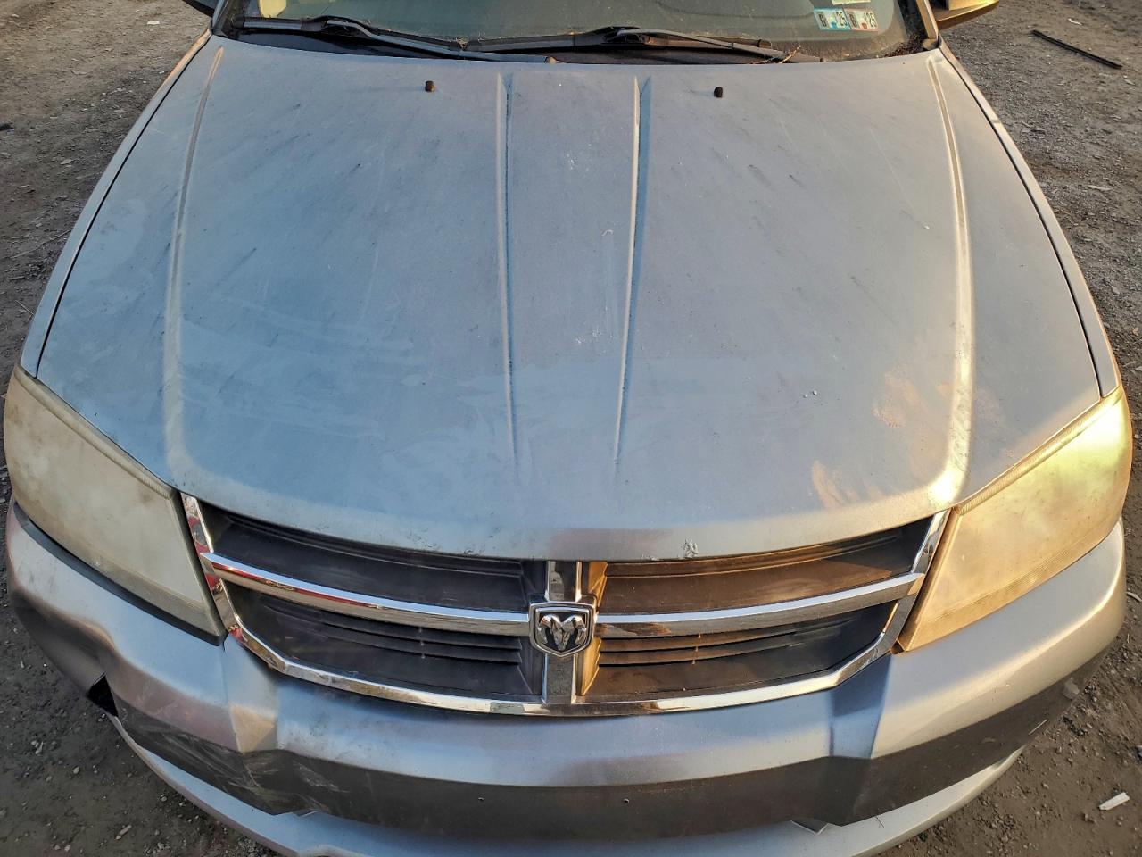 Dodge Avenger Sxt Image 2