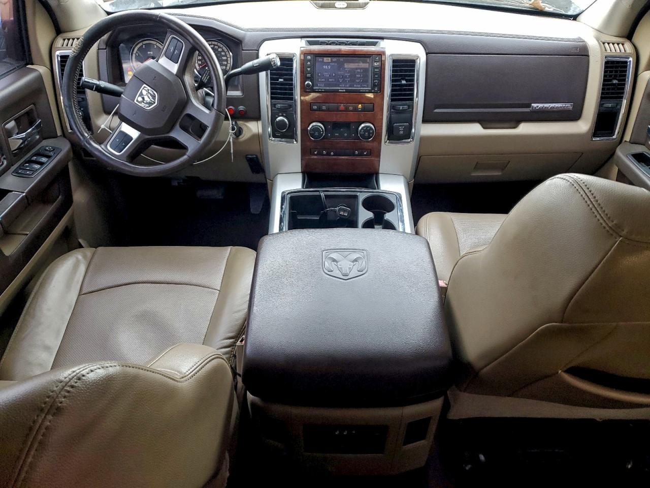 Dodge Ram 3500 Image 3