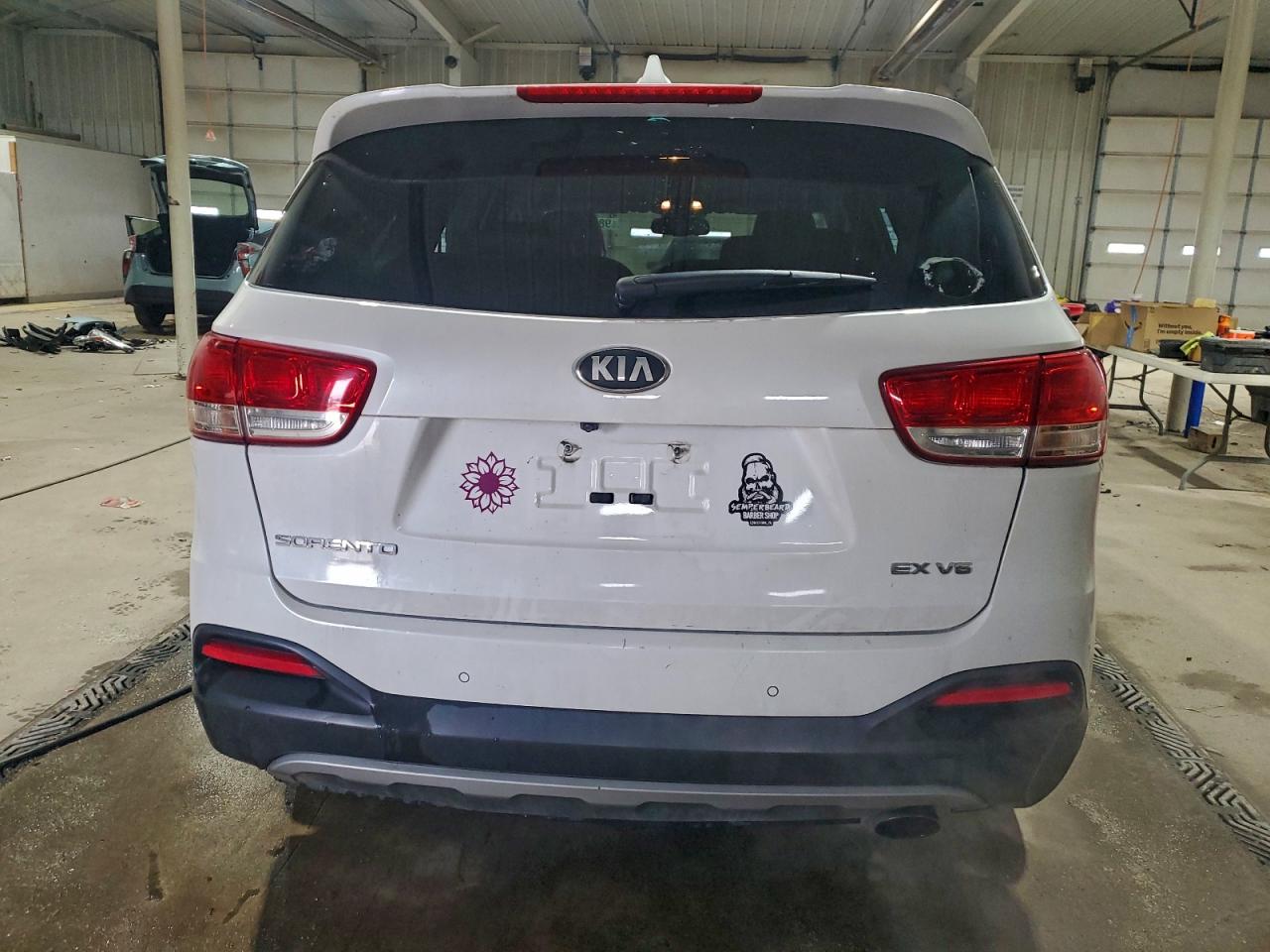 Kia Sorento Ex Image 5